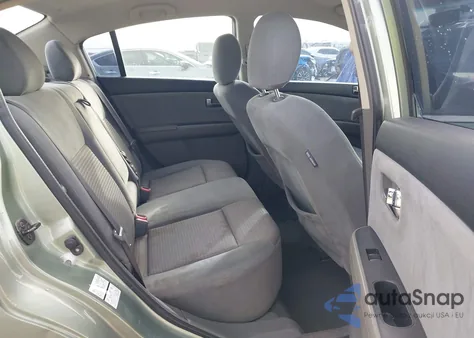 2008 Nissan Sentra 2.0S from USA, damaged, VIN 3N1AB61E68L701705